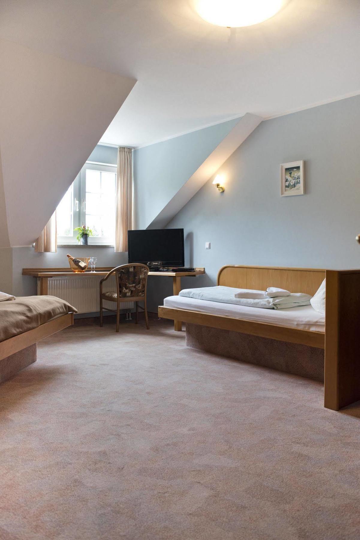 Rennsteighotel Herrnberger Hof Neuhaus am Rennweg Ngoại thất bức ảnh