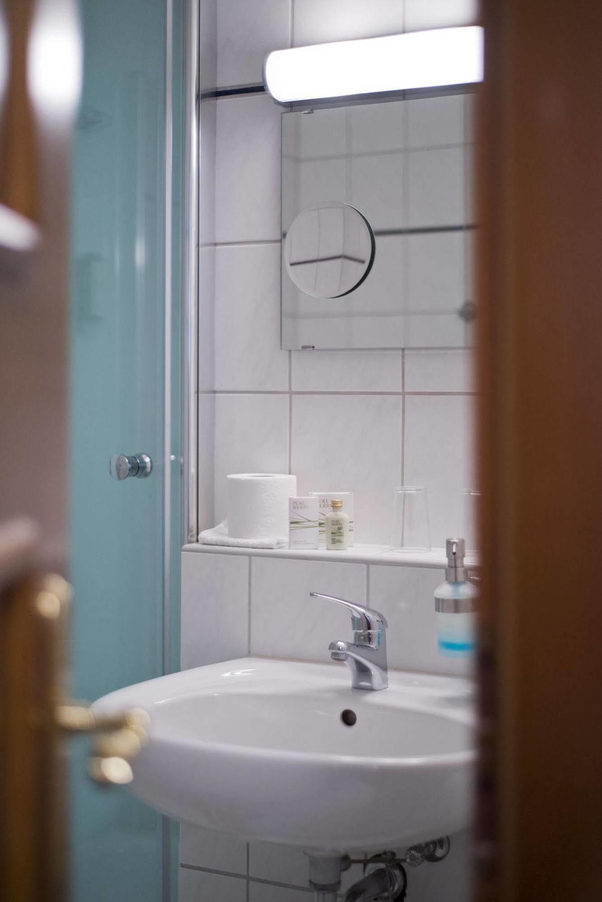 Rennsteighotel Herrnberger Hof Neuhaus am Rennweg Ngoại thất bức ảnh